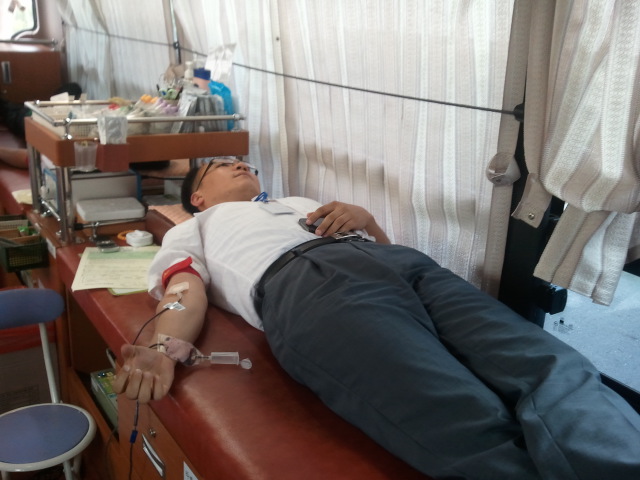헌혈사진(2012-0607).jpg