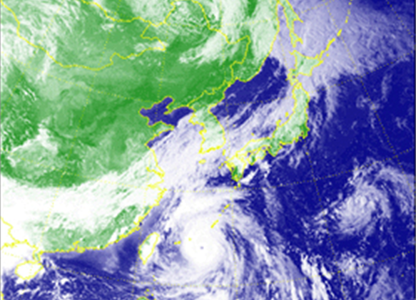 기상청 제공 위성에서 촬영한 태풍 모습과 눈